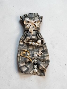 Brown/Gray Checked Necktie Necklace with Pearl & Bow Accent